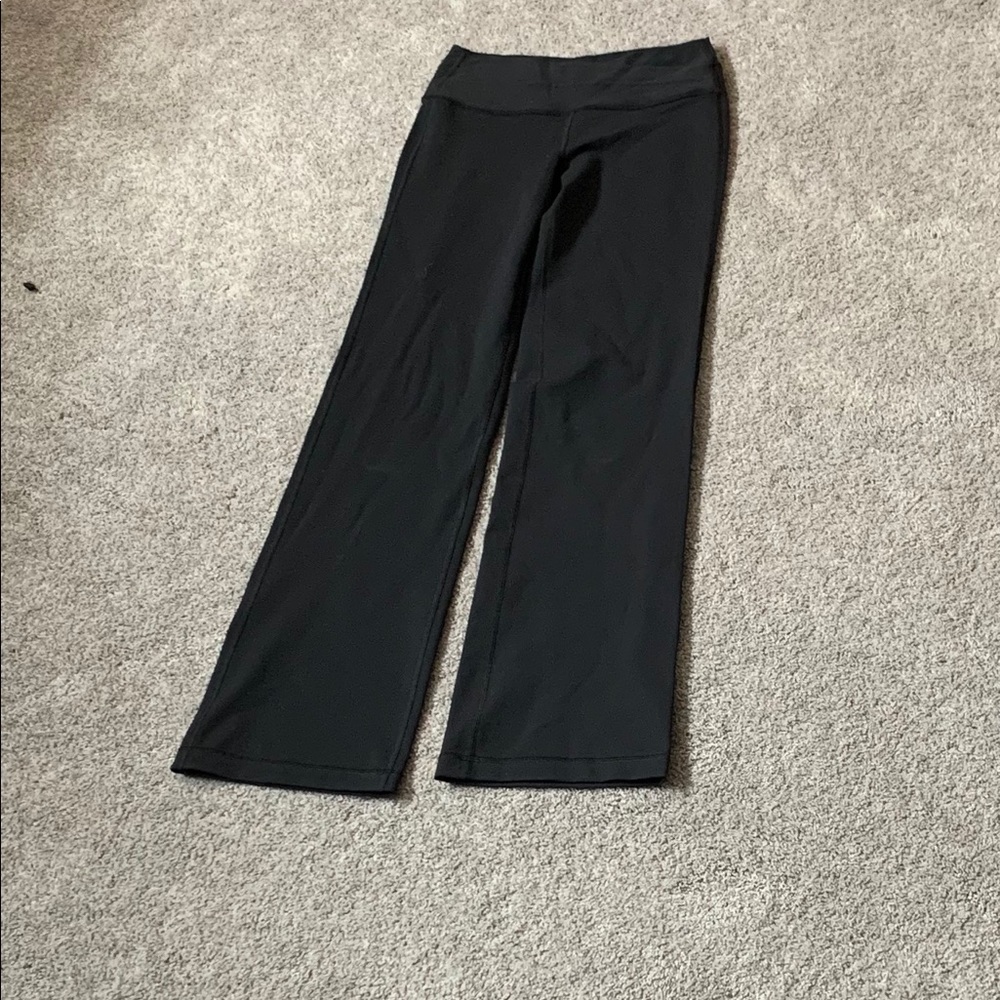 Lululemon black pants size 6